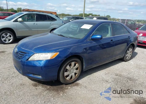 2007 Toyota Camry Le z USA, uszkodzony, nr VIN 4T1BE46KX7U096888